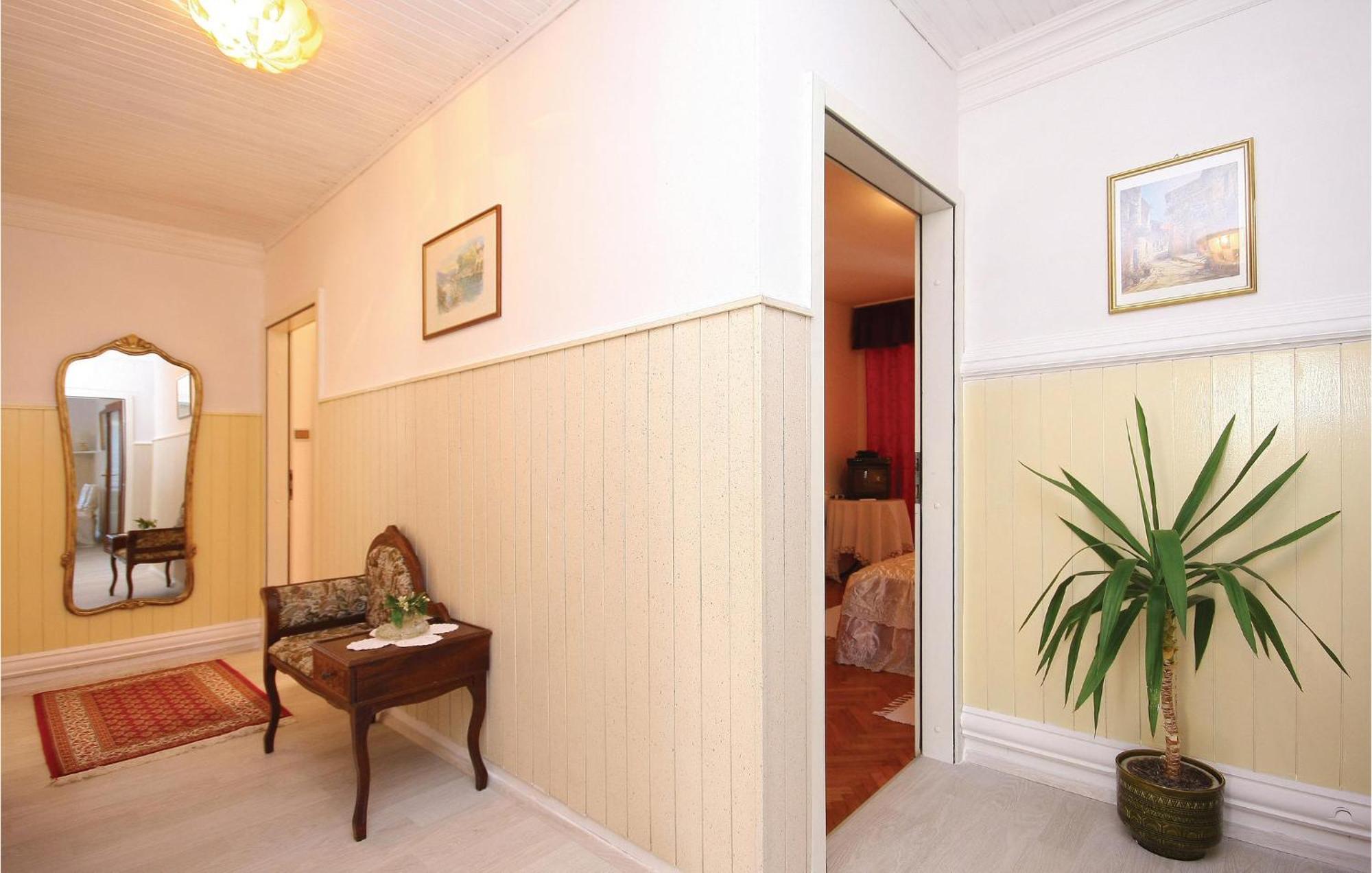 Cozy Apartment In Brodarica With Wifi Esterno foto